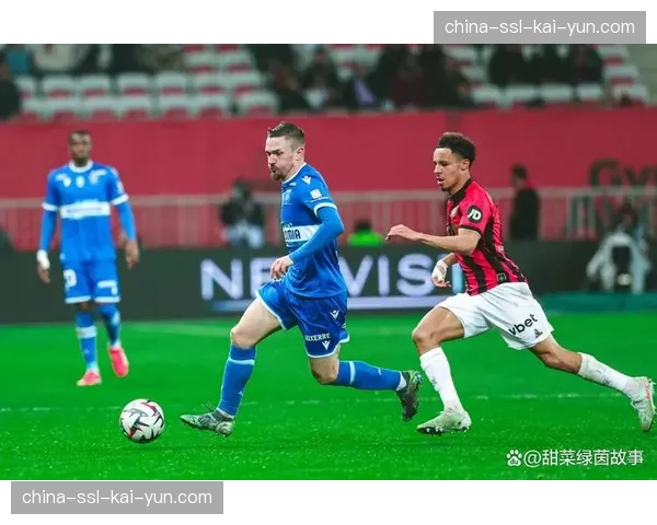 从赛季初低迷到中期反弹：深度解析雷恩主帅的调整艺术